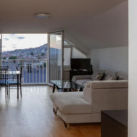 Apartment Heart And View Of Old Town Sarajevo